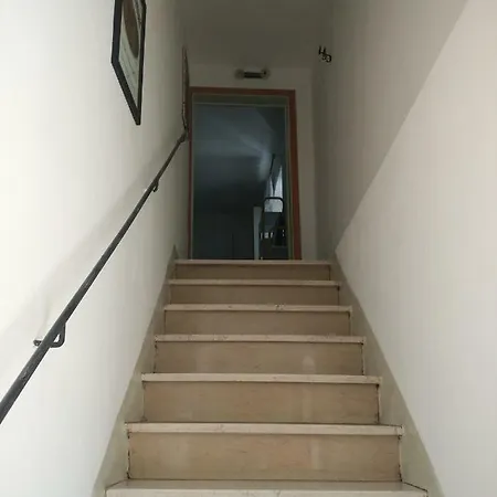 Casa A 10km Dal Mare דירה *